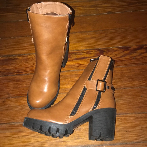 Leather Bootie - Picture 4 of 4